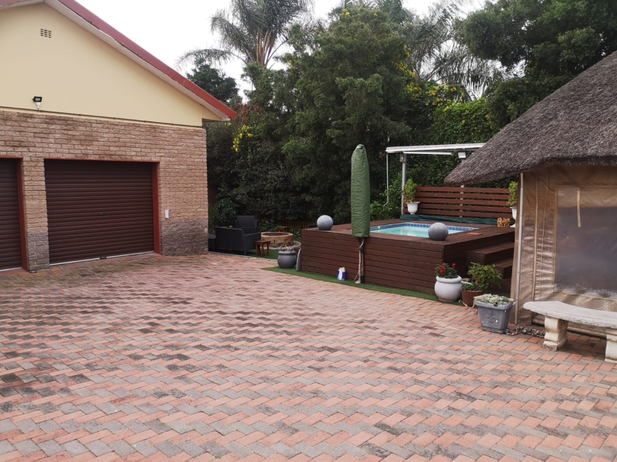 4 Bedroom Property for Sale in Azalea Park Eastern Cape